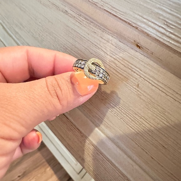 LEVIAN Chocolate Diamond (3/4 ct. t.w.) and White Diamond Accent Buckle Ring 14k - Picture 3 of 5